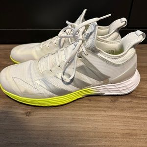 Adidas Ubersonic 4 tennis/pickleball shoes.  Like New.